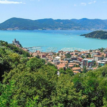 Cozy Apartment In La Spezia With Wifi Buitenkant foto