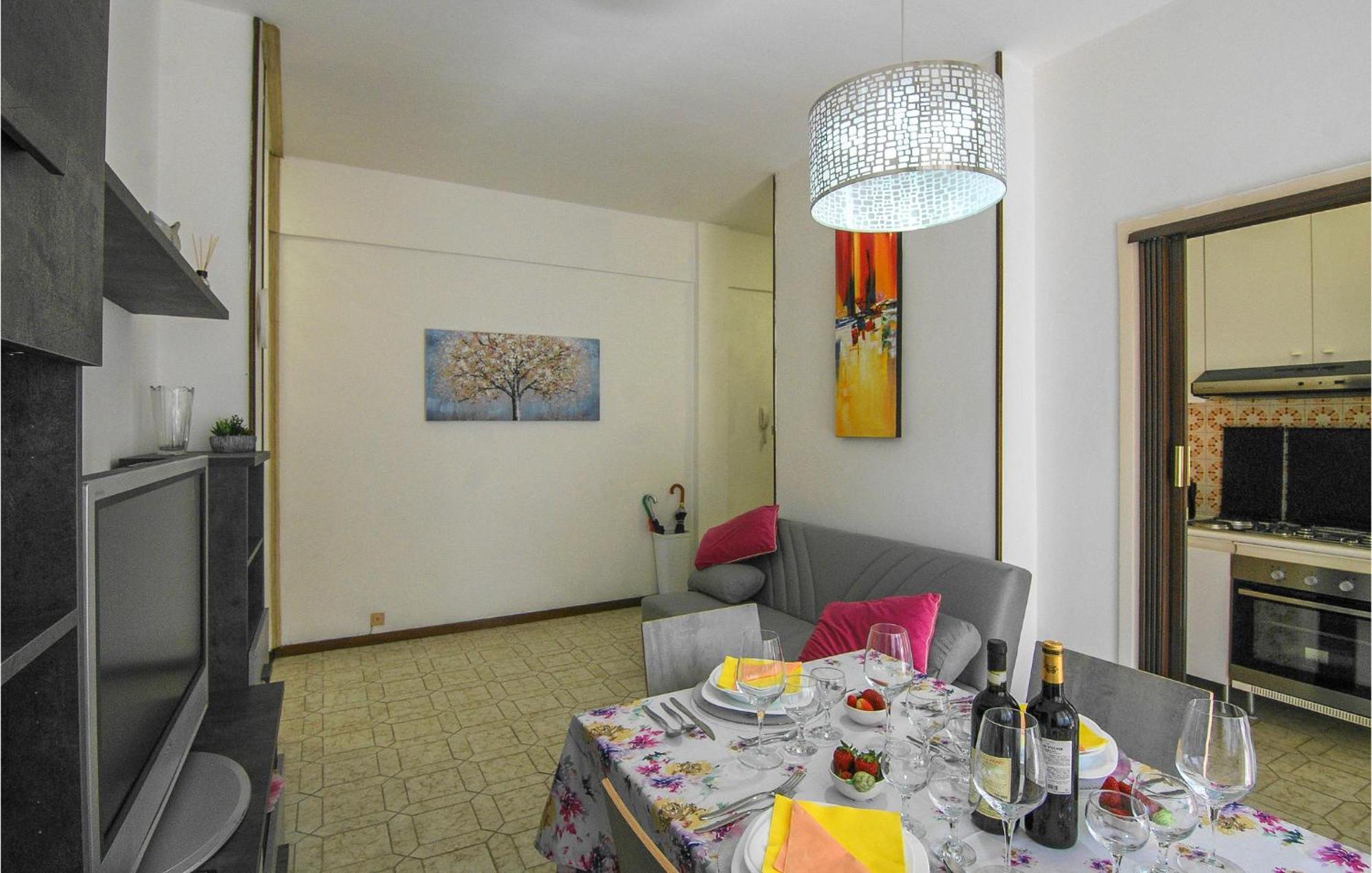 Cozy Apartment In La Spezia With Wifi Buitenkant foto