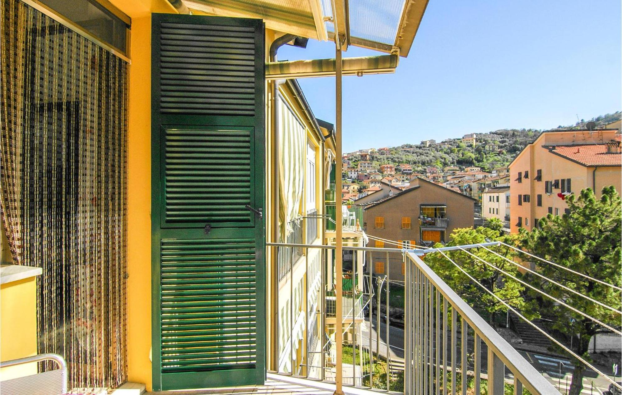 Cozy Apartment In La Spezia With Wifi Buitenkant foto